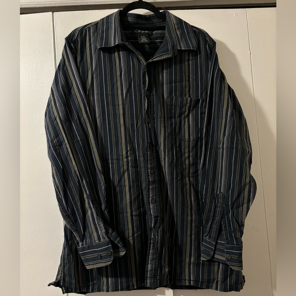 Men’s J. Ferrar black striped dress shirt